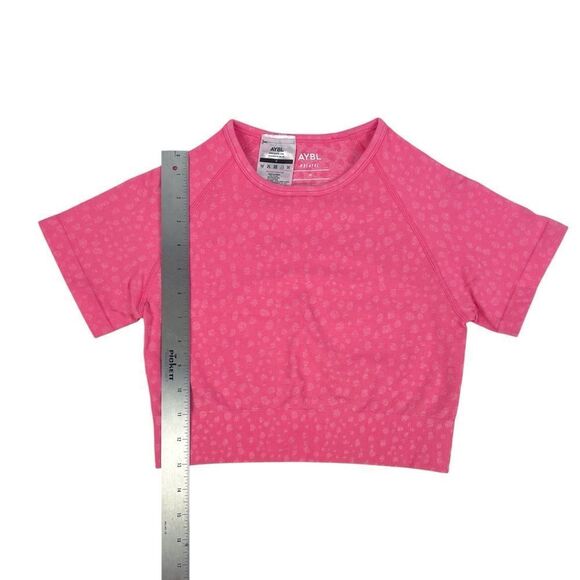 AYBL Evolve Speckle Seamless Short Sleeve Crop Top Raspberry Pink Size Medium - Picture 4 of 5
